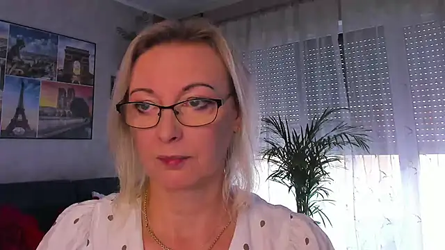 vanessa_chat live cam on StripChat