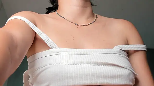 mia_gomez7 webcam
