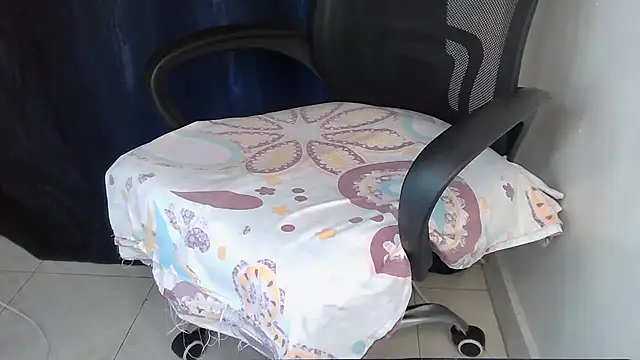 Vanilla_Essence webcam