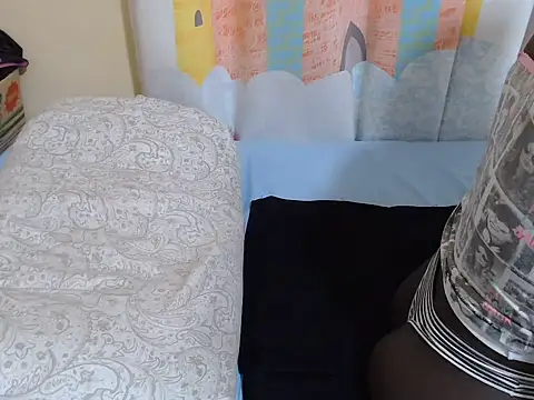 zeina_gen webcam