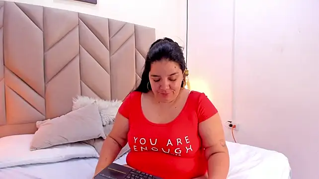 AbbySttonne webcam