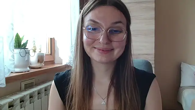 LooveELLYx webcam