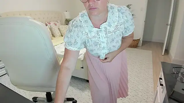Vika73 webcam