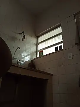 Meninaveneno26 webcam