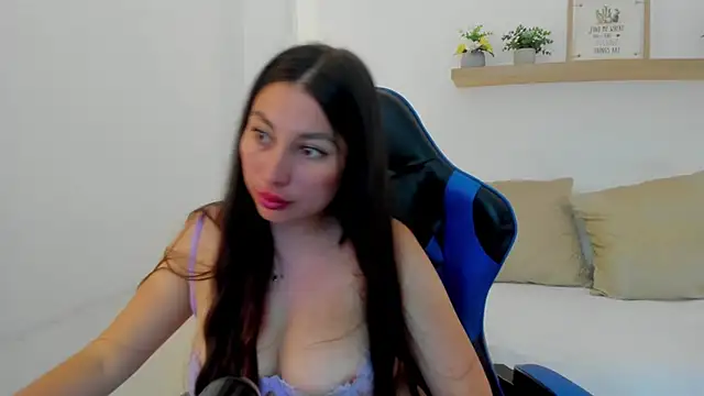 bella_99_ webcam