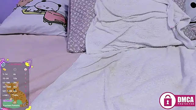 ana_gadot webcam