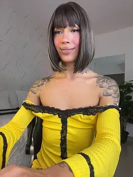 miss_tatiana_'s live cam