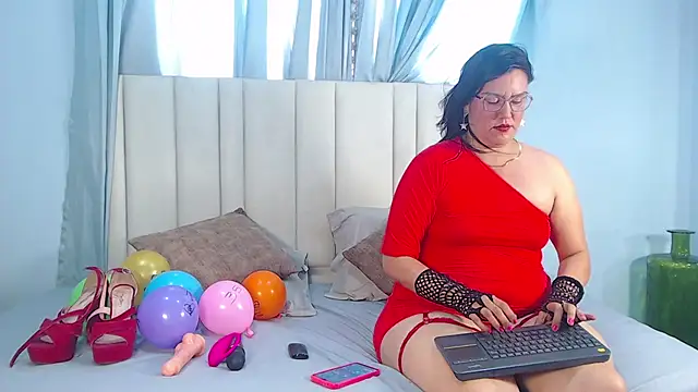 Sallydickinson webcam