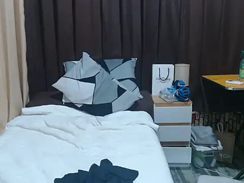 cumwhat_me webcam