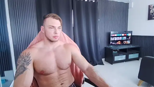 YourHotGreg webcam