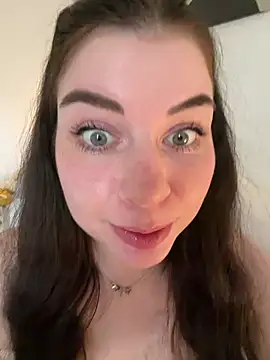 EllyNora live cam on StripChat
