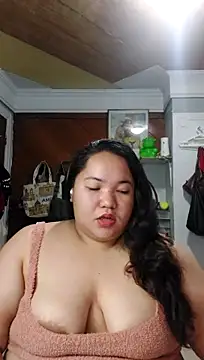 LianaCruzado webcam