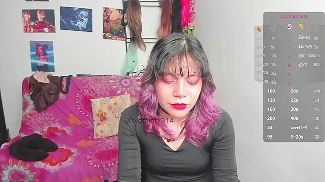 VaioletUwU webcam