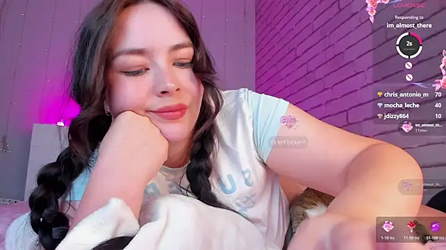 NatalForsy live cam on StripChat