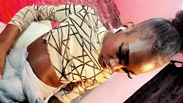 Keily_Tsx1