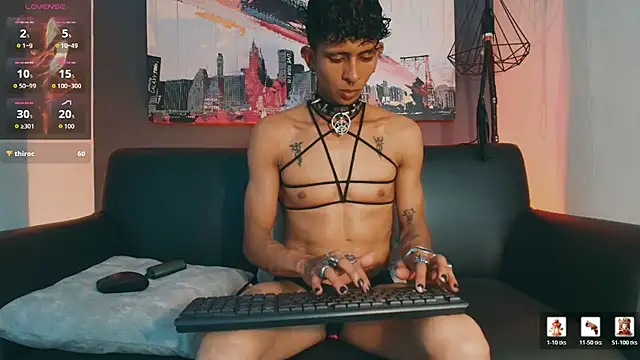 Maximoking26 webcam