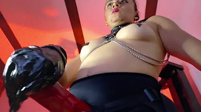 MistressSlut1 webcam
