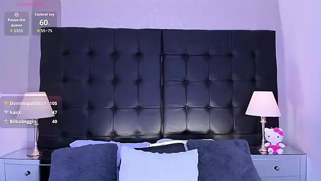 AriRose webcam
