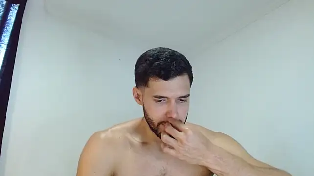 Noah_jhonsonn webcam