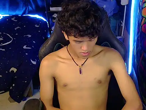 hugekenbigcock webcam