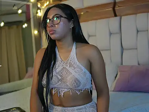 drooling4daddy live cam on StripChat