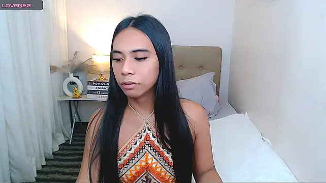 scarlet_smith7 (T teen) - make me happy