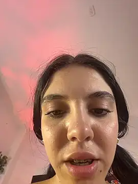 Jetf_Andrea_couple live cam on StripChat