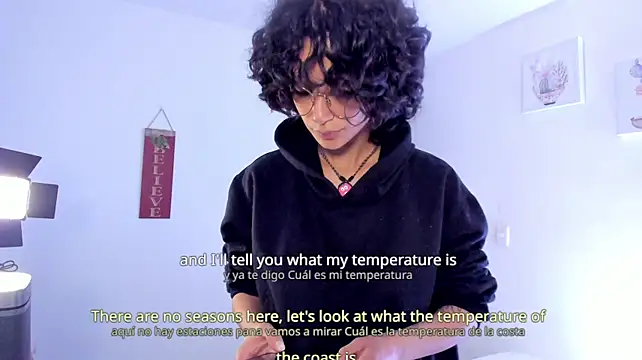 venuzz_99 webcam