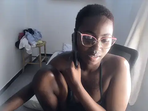 sweetsin12 webcam