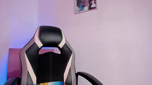 PaigeJayden webcam