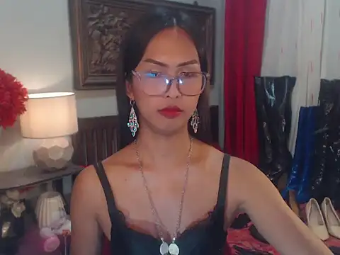 Nathalieheartt webcam