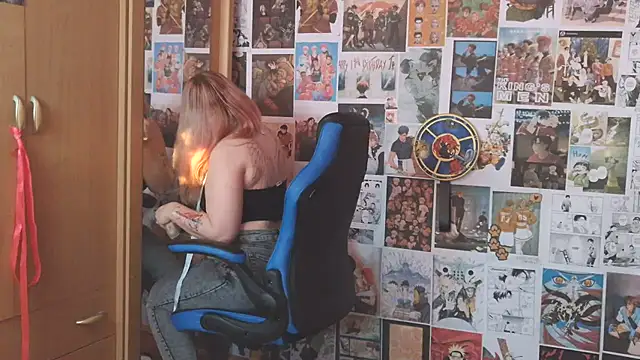 FoxPlayXX live cam on StripChat