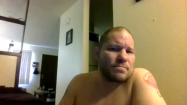 Alwayshard421 webcam