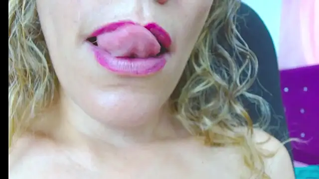 chantalsemenova1 webcam