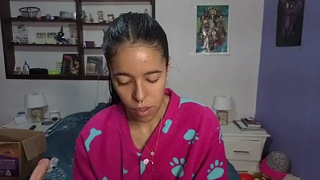 stephania_t webcam