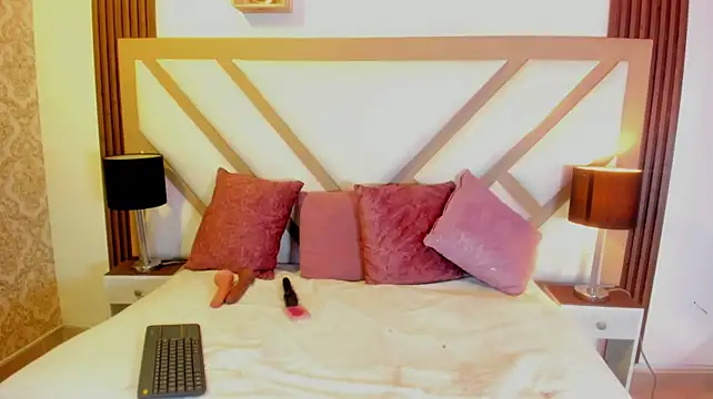 Beverly_Madison_ webcam