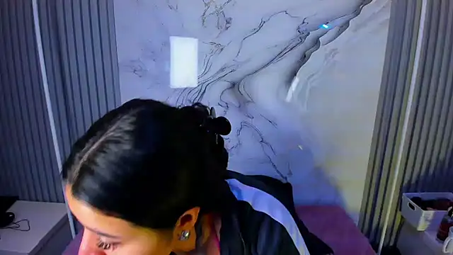 venusowen_ webcam