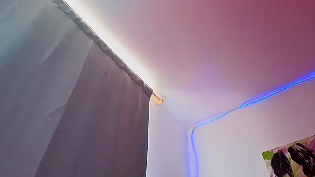 Rebeka-baker webcam