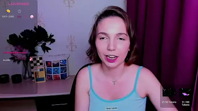 KindHazelHere_ webcam