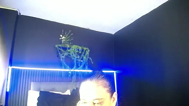 sasi_luna webcam