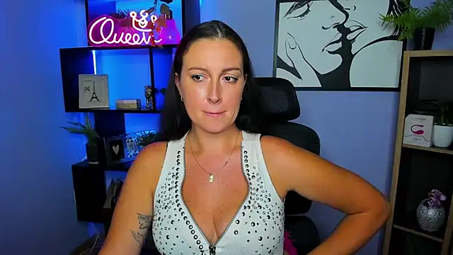 FUN_AMI live cam on StripChat