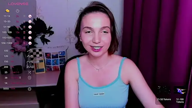 KindHazelHere_ webcam