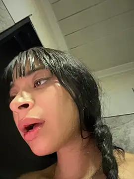 Sasha-firee webcam