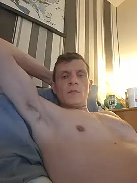 BigDmasked live cam on StripChat