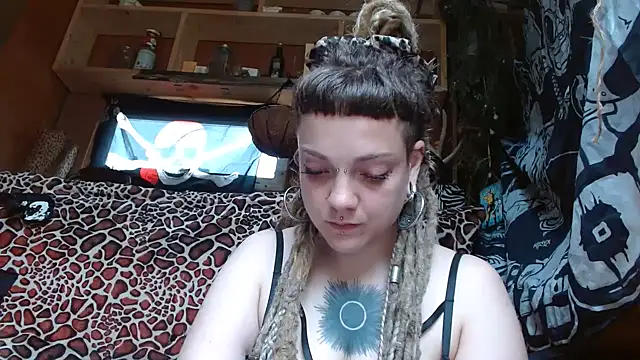 spiralhokkaido23 live cam on StripChat