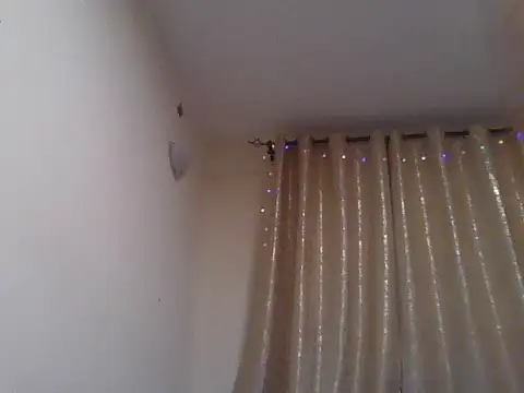 Cutezipora live cam on StripChat