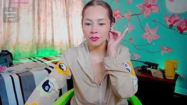 solhime live cam on StripChat
