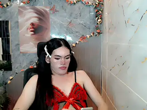 Crisgwapa08 live cam on StripChat