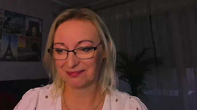 vanessa_chat live cam on StripChat