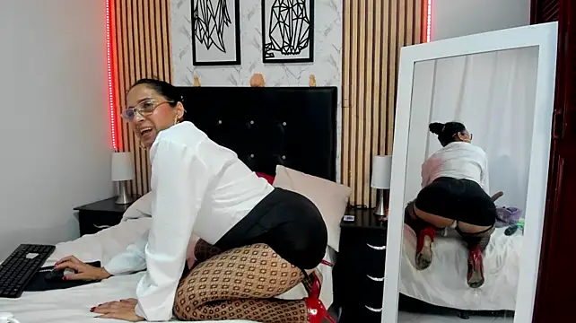 AnnaArela webcam